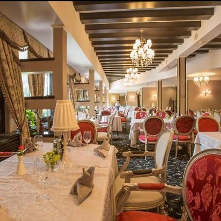 Alpin Resort Hotel - Apartamentele 2403-2404- Proprietate Administrata De Gazda Privata โปยานาบราซอฟ ภายนอก รูปภาพ